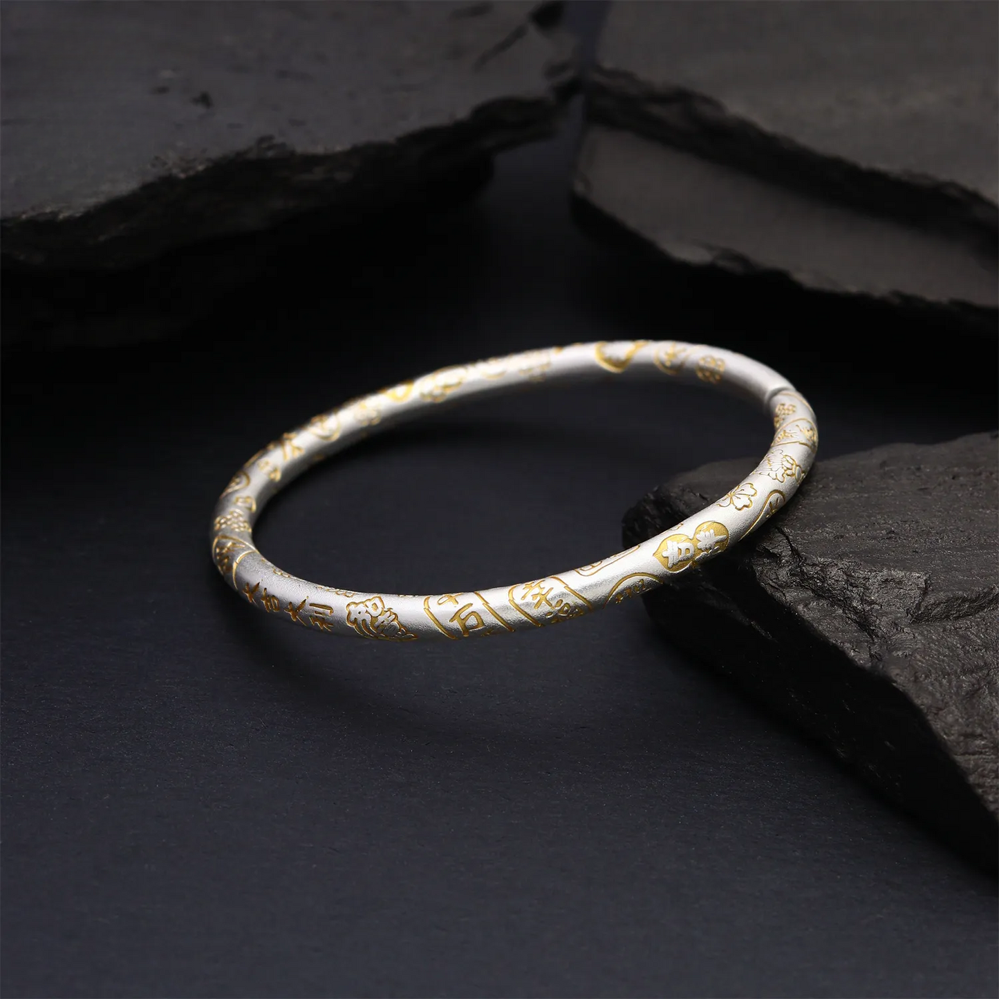 Golden Destiny- Top Sign Silver Bangle