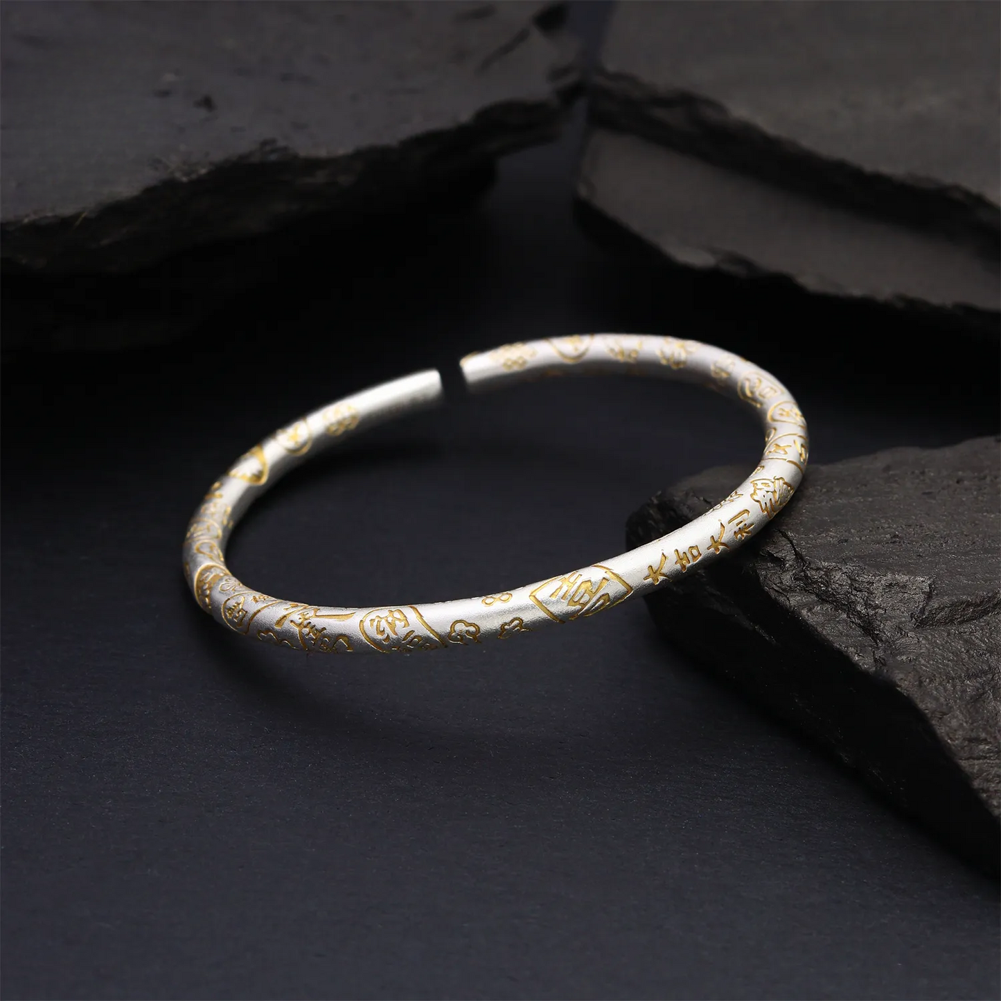 Golden Destiny- Top Sign Silver Bangle