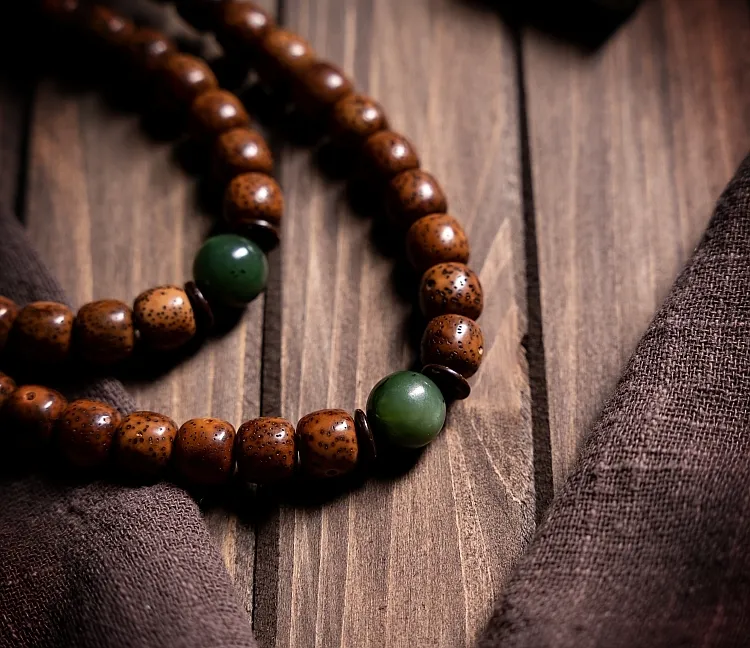 Mystic Knowledge- Star Moon Bodhi Tibetan Mala Beads